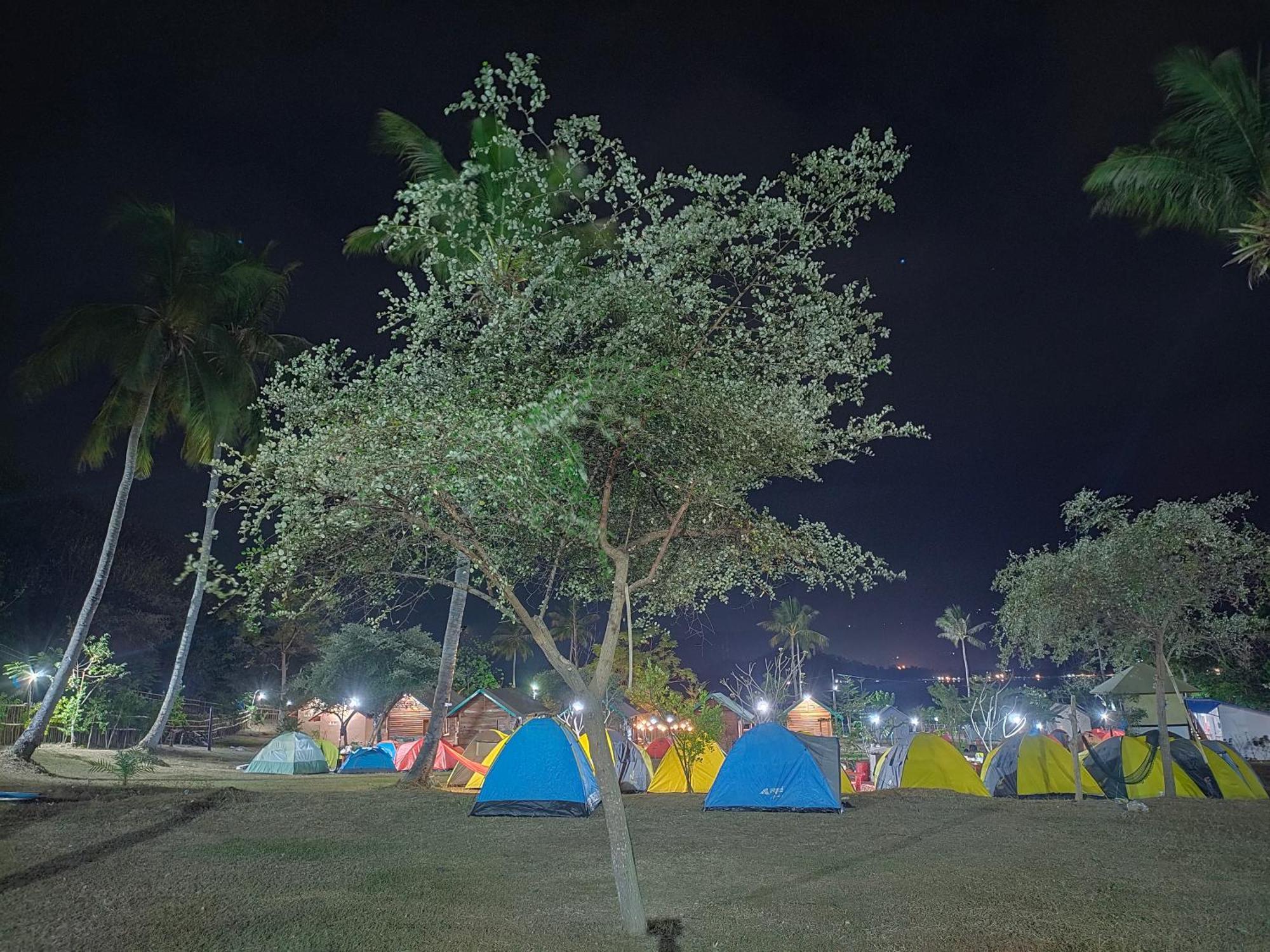 Beach Camp Lombok Sekotong Bagian luar foto